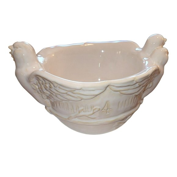 Pottery Barn Four Calling Birds Serving Bowl Twelve Days of Christmas NIB DH548 - Picture 1 of 9
